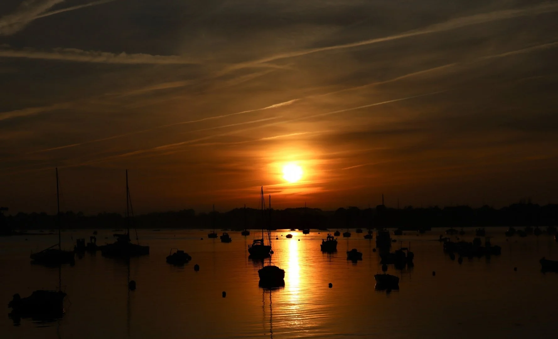 Coucher-de-soleil-à-Aradon_li.jpg