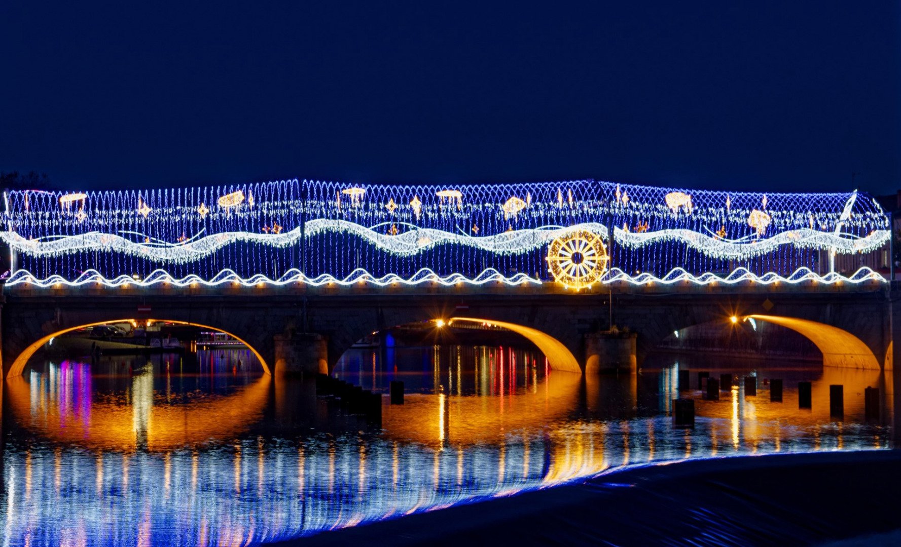 LHeure-bleue.jpg