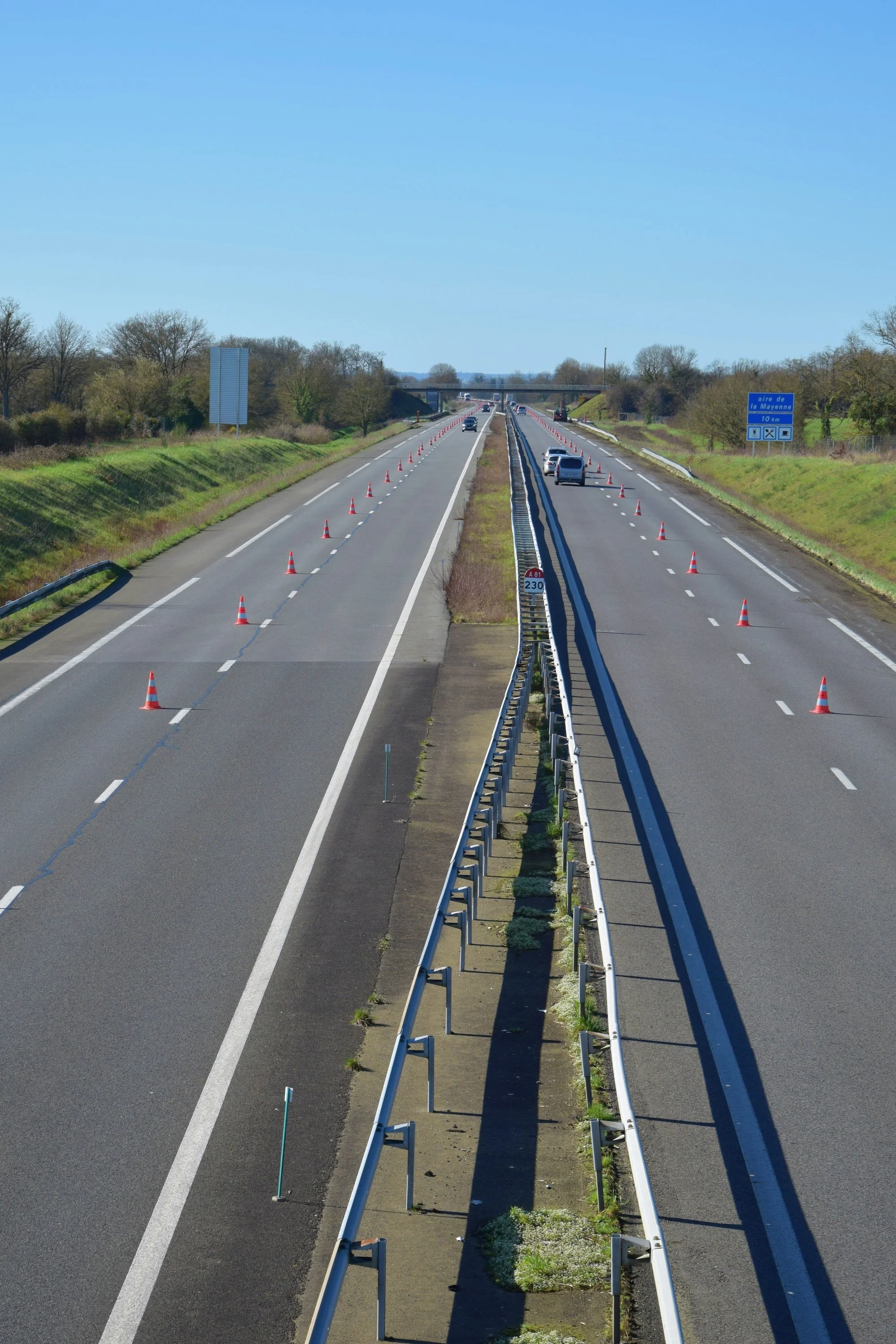 L'autoroute A81.JPG