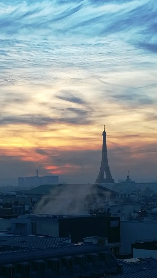 La-Tour-Eiffel.jpg