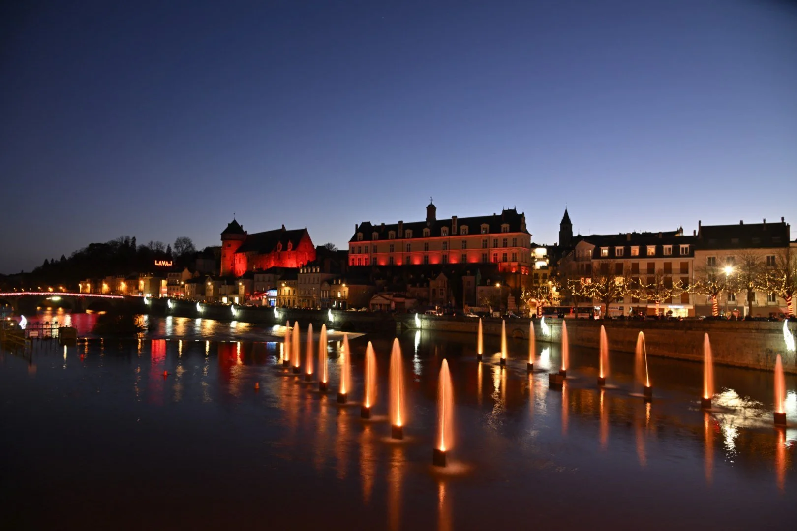 Illumination-Laval_gc.jpg