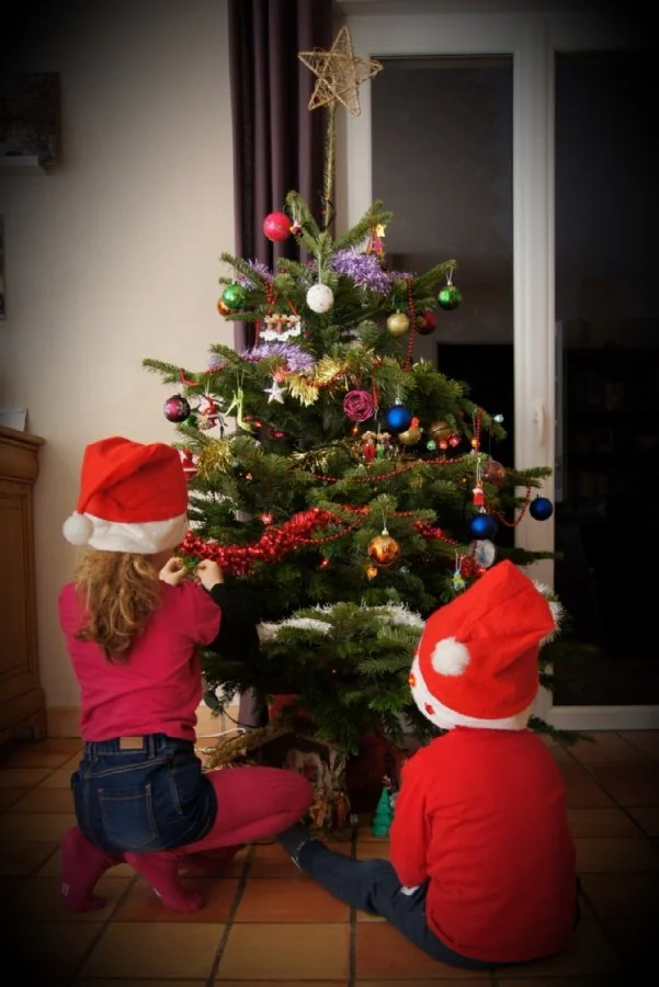 En-attendant-le-Papa-Noël.jpg