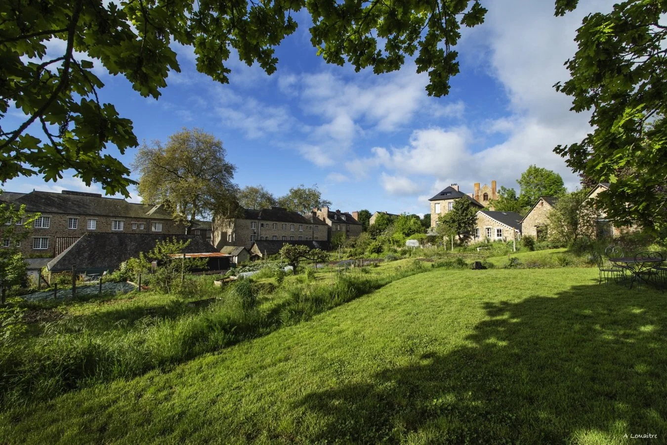 Le village de Fontaine-Daniel