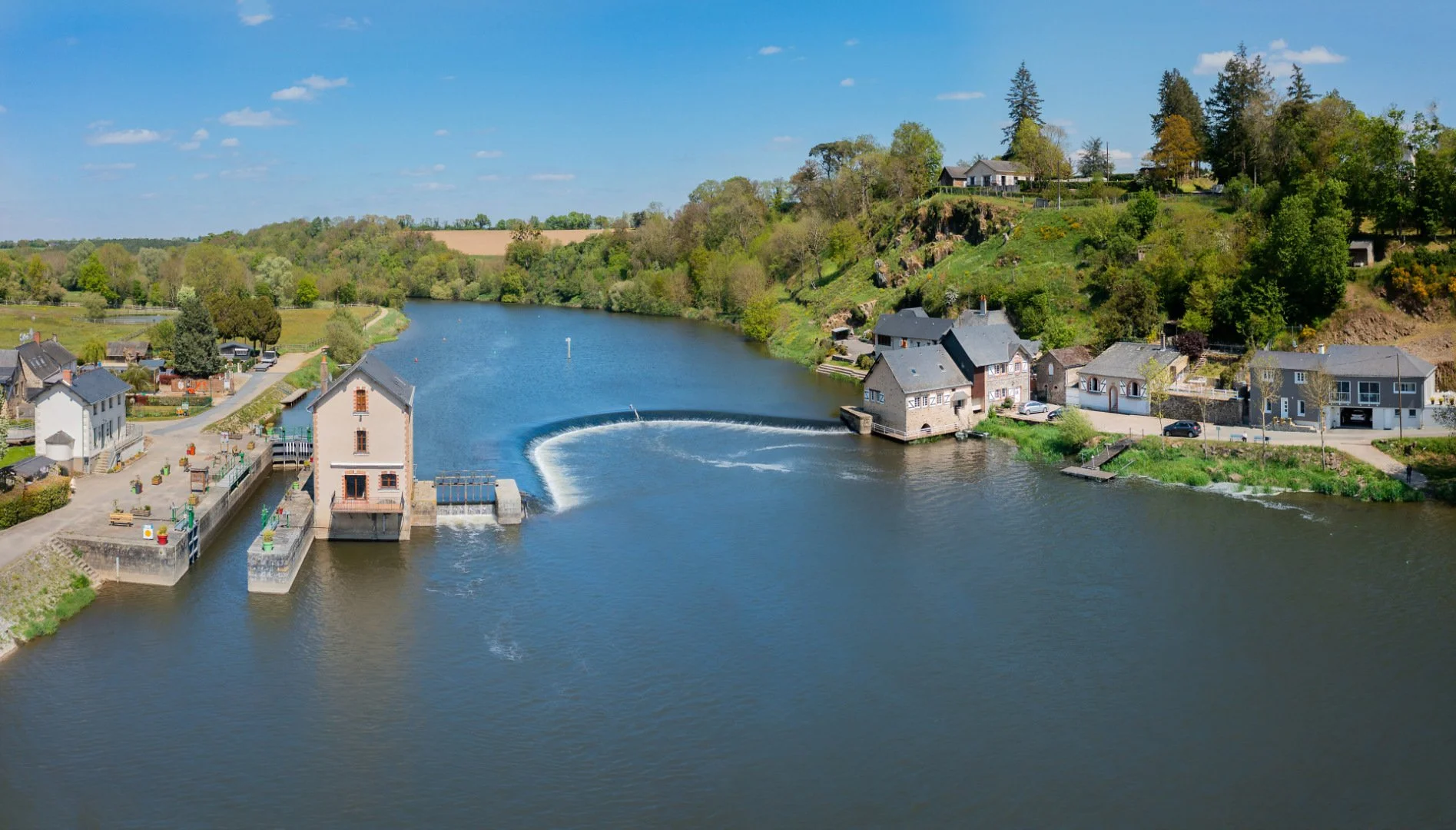 Ecluse-de-Neuville-autrement-.jpg