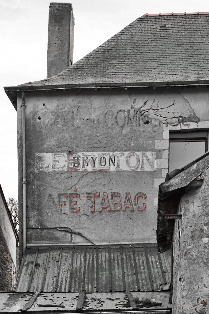 Traces-dun-passé.jpg