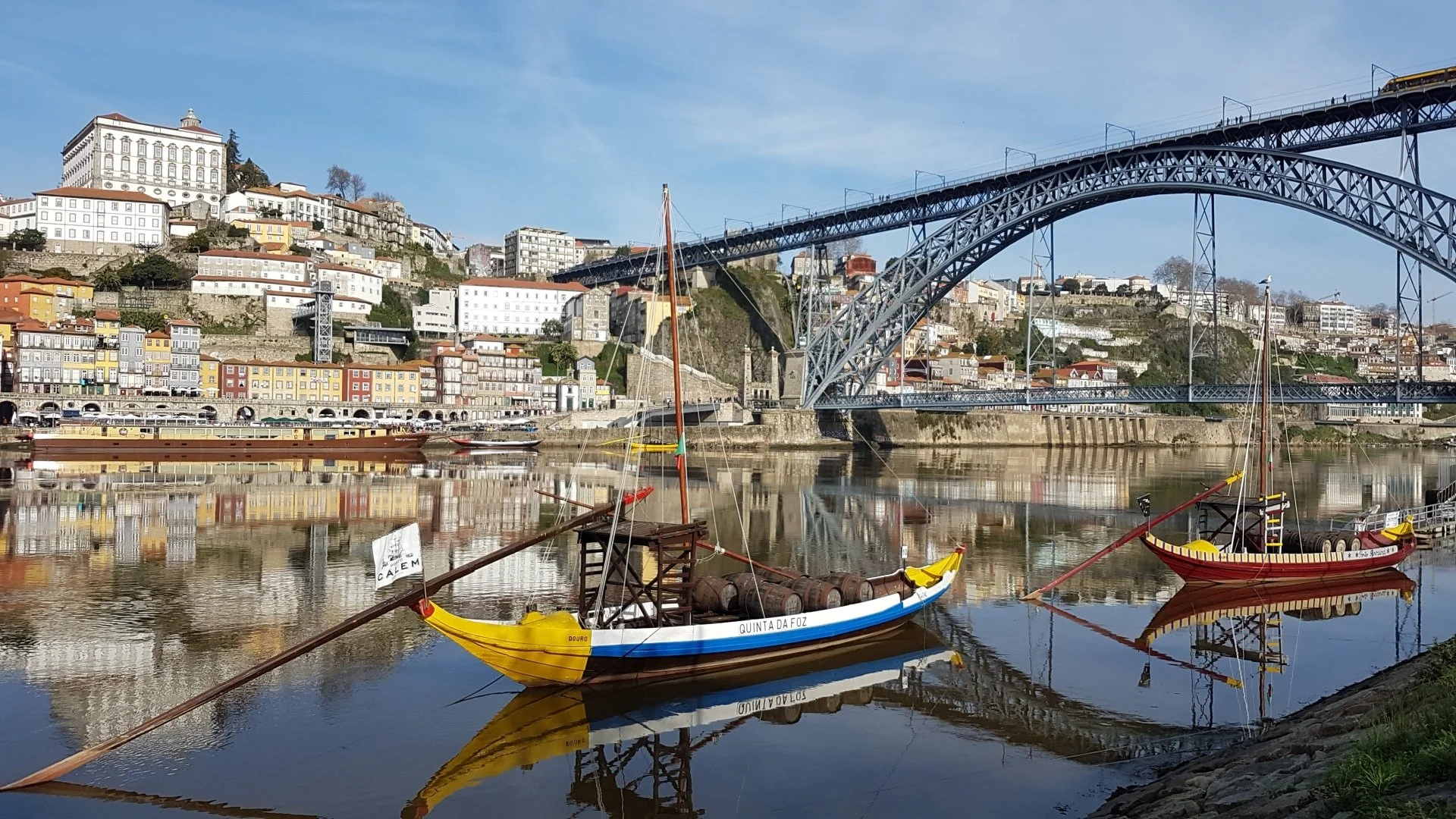 Sur-le-Douro-à-Porto.jpg