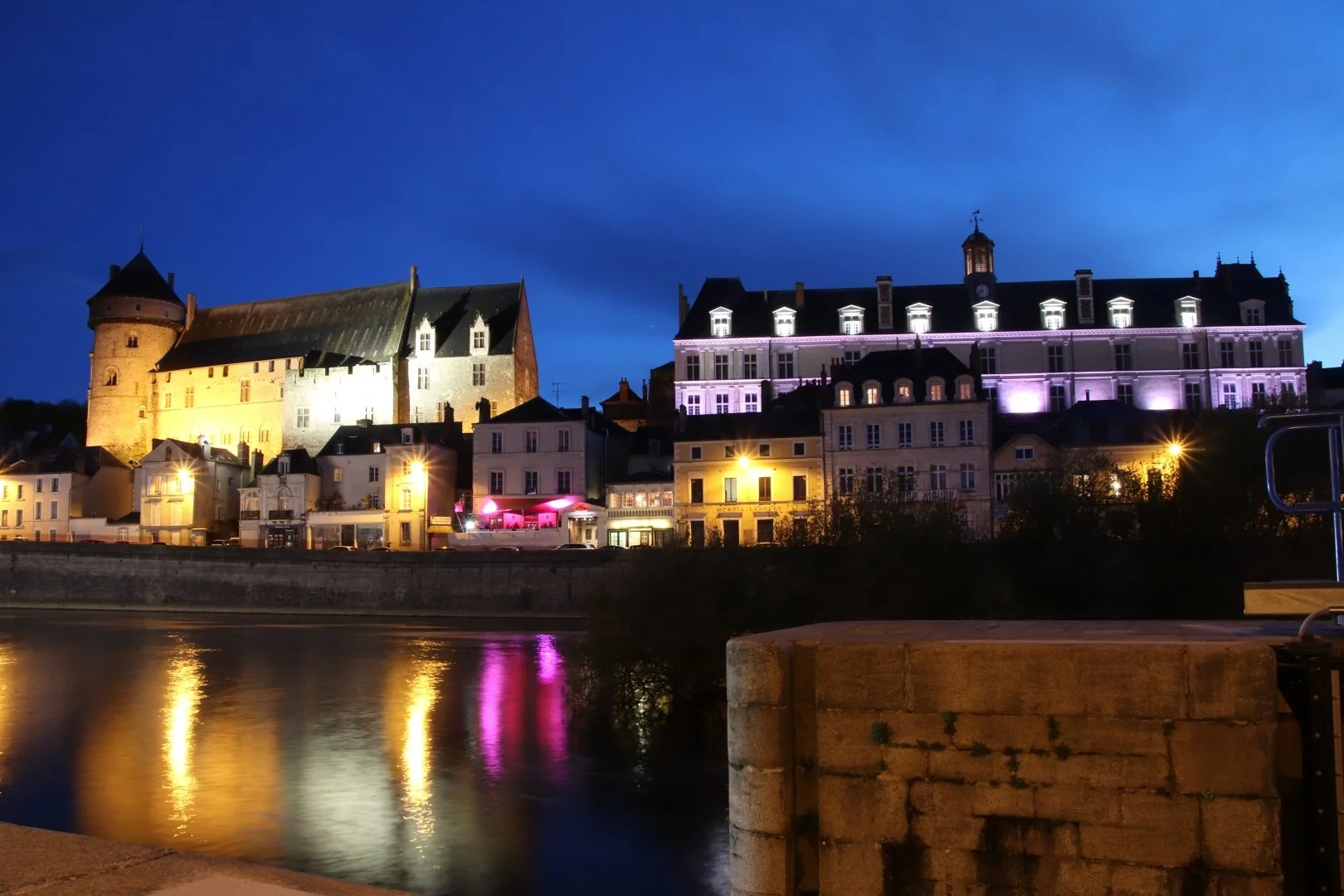 Lheure-bleue.JPG