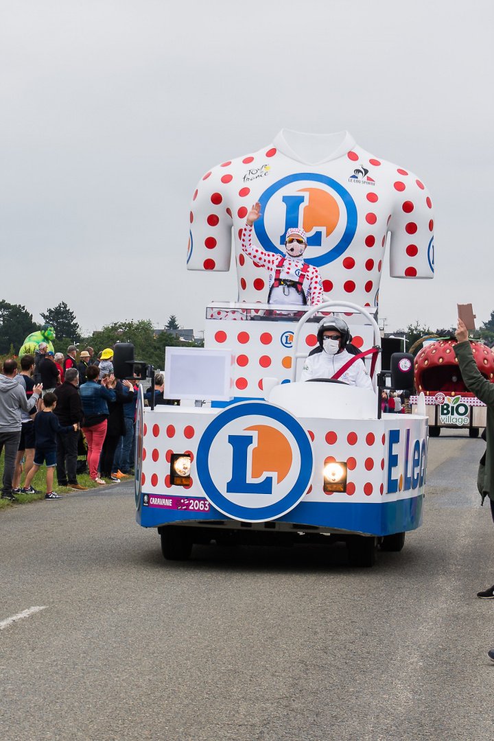 TDF2021-caravane_048.jpg