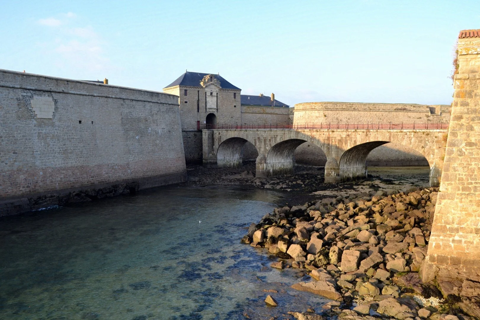 Soleil-de-décembre-sur-la-citadelle.jpg