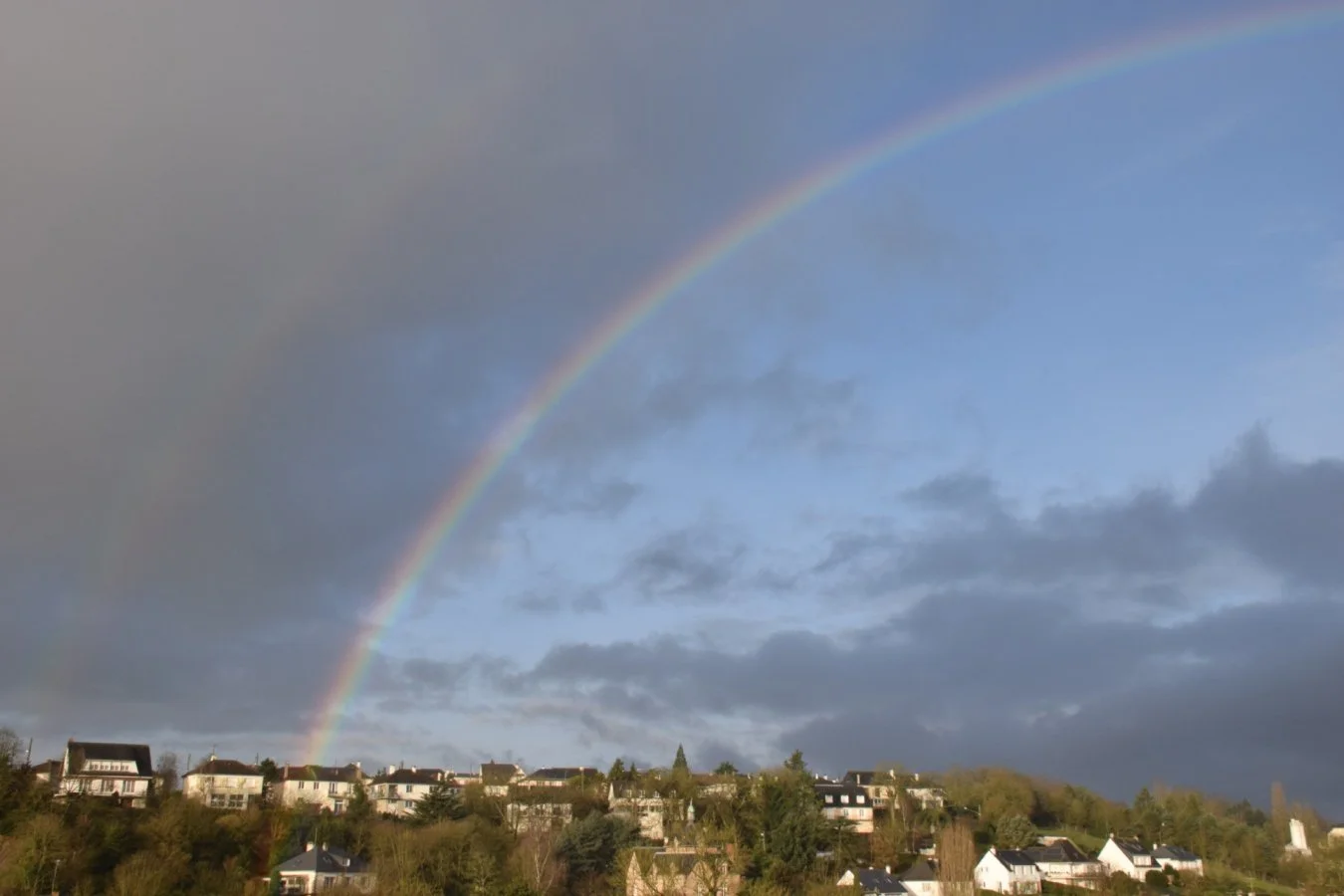Arcs-en-ciel.jpg