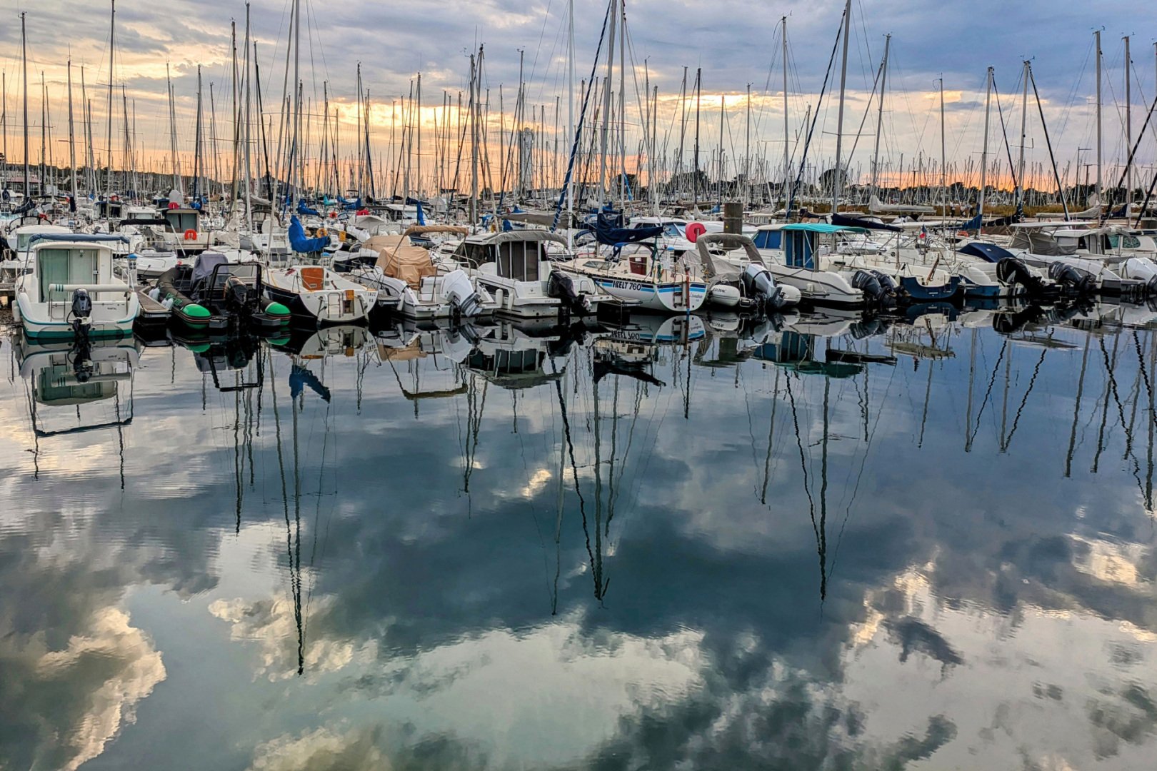 Reflets-sur-leau.jpg