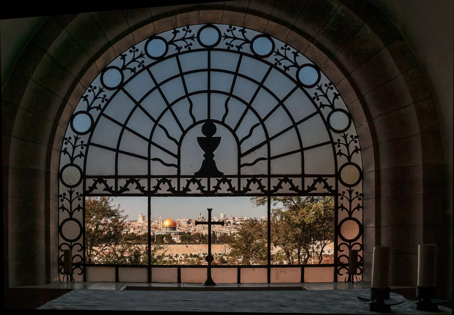 Eglise-Dominusflevit-Jerusalem-.jpg