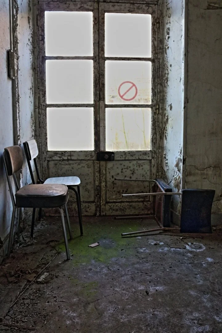 Longue-Attente.jpg