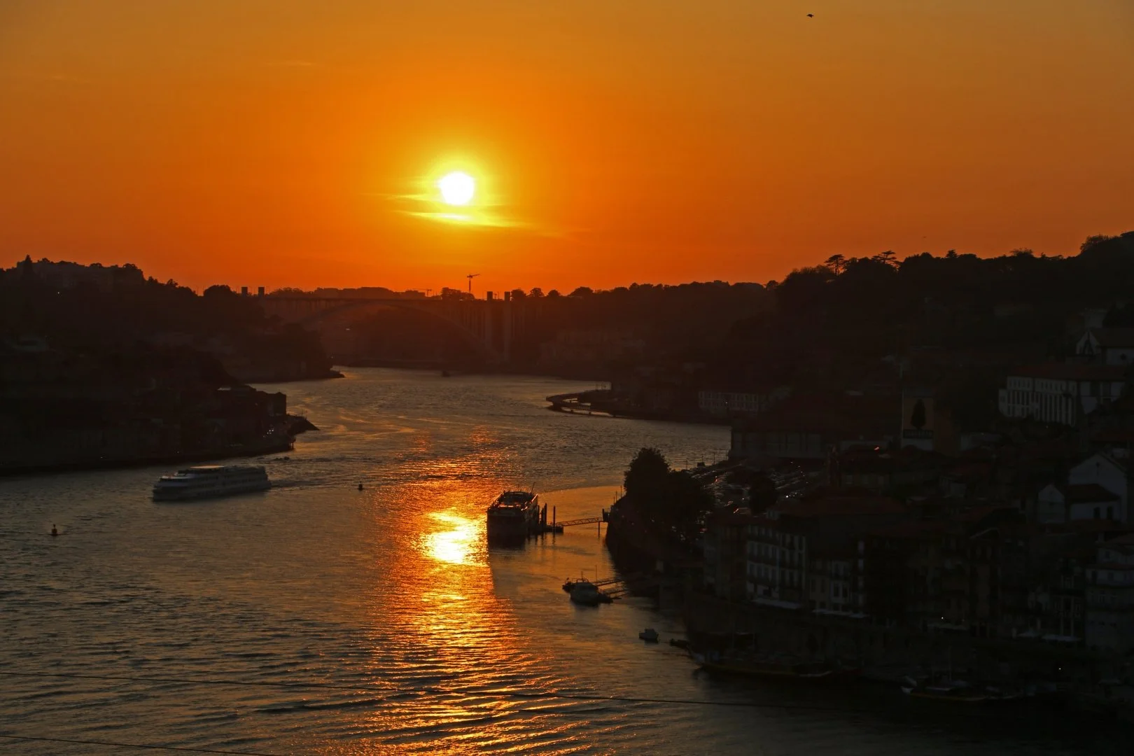 Coucher-de-soleil-sur-Porto.JPG