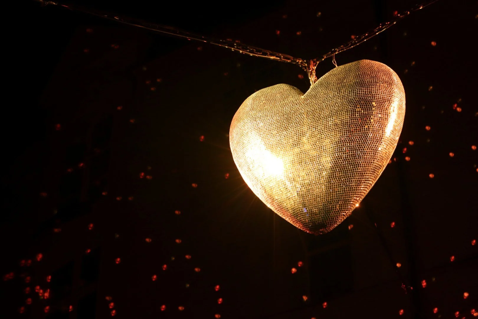 Coeur-Lumineux-de-Noel-a-Laval_gc.jpg