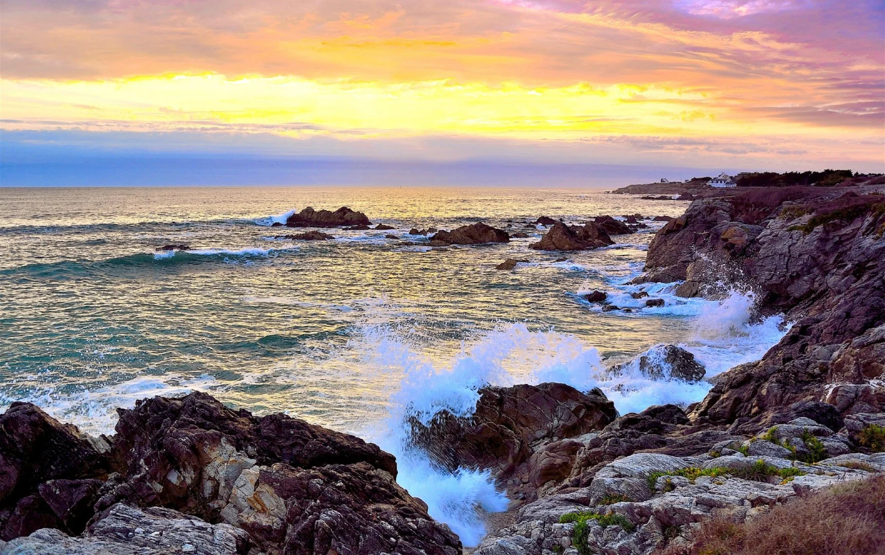 Jouir-du-déferlement-de-ces-vagues-.jpg