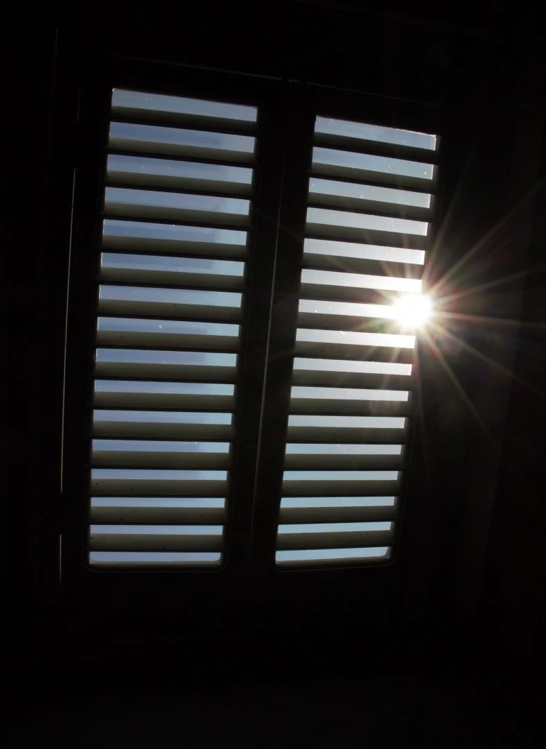 Derrière-la-velux.jpg