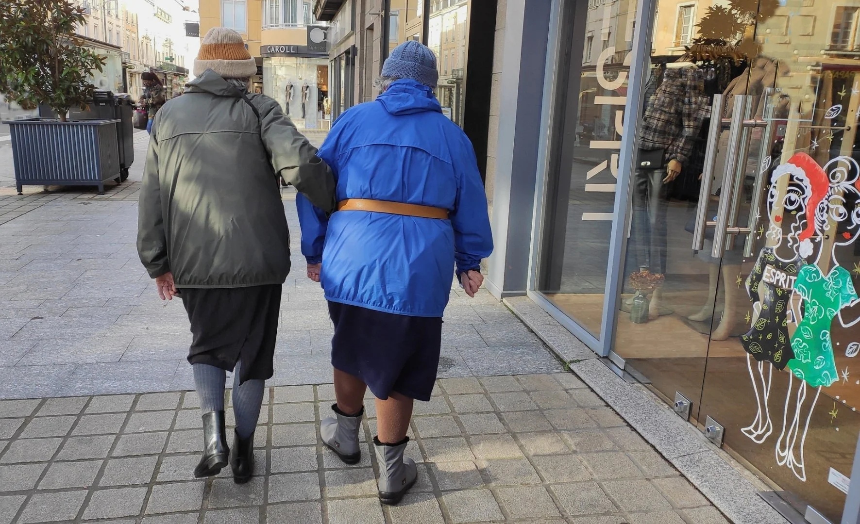 Defi-Fevrier-Les-Vamps-dans-la-rue-.jpg
