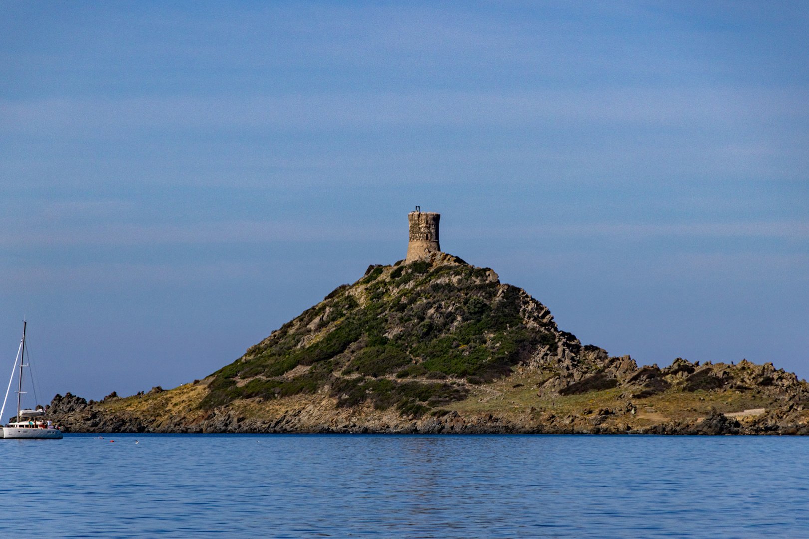 ile-sanguinaire.jpg