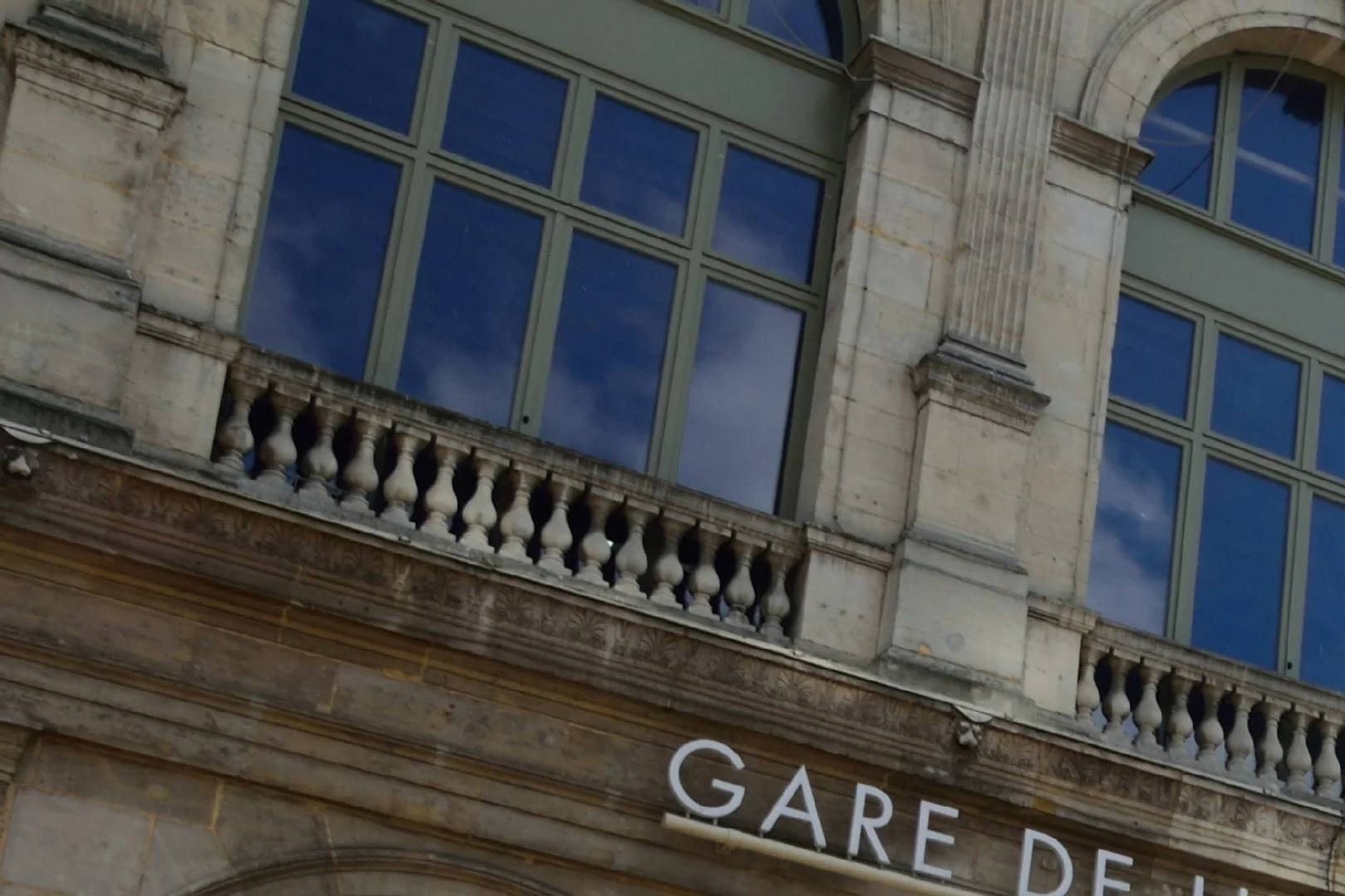 Fenêtre-d´ailleurs.jpg