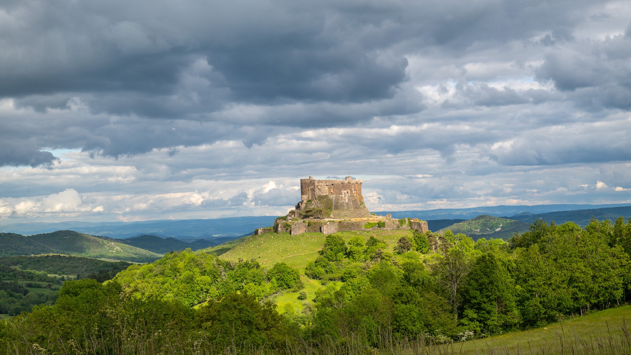 Murol-DSC_1844.jpg