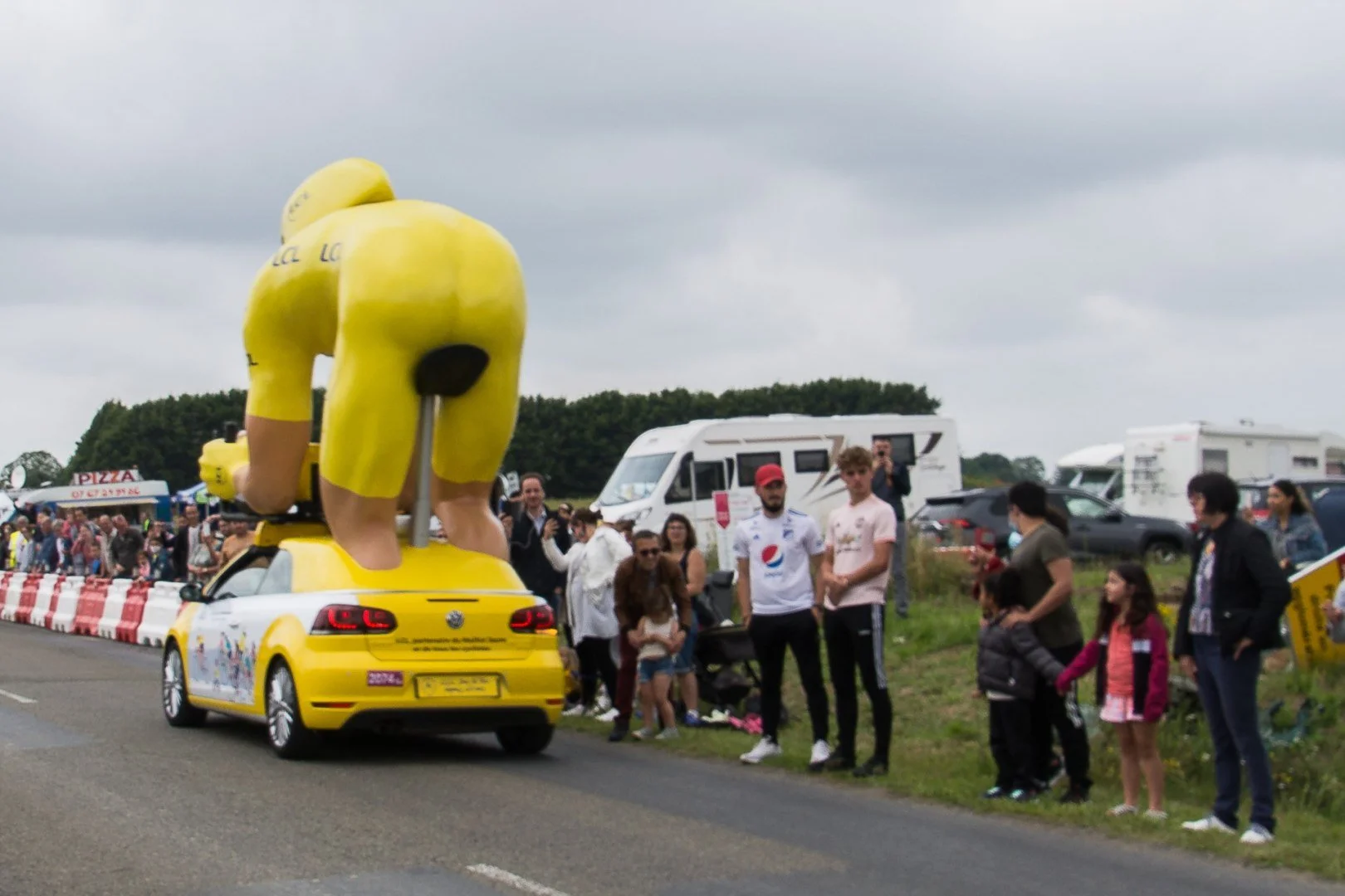 TDF2021-caravane_045.jpg