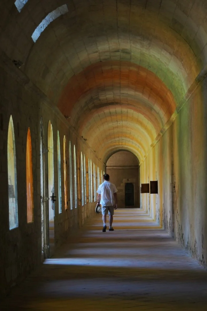 Entrer-dans-la-lumière.jpg