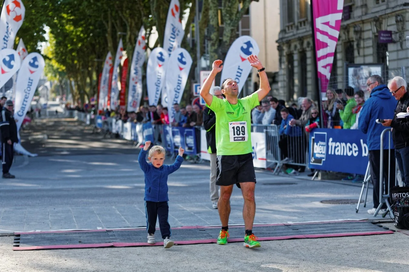 Marathon des écluses : sur la ligne