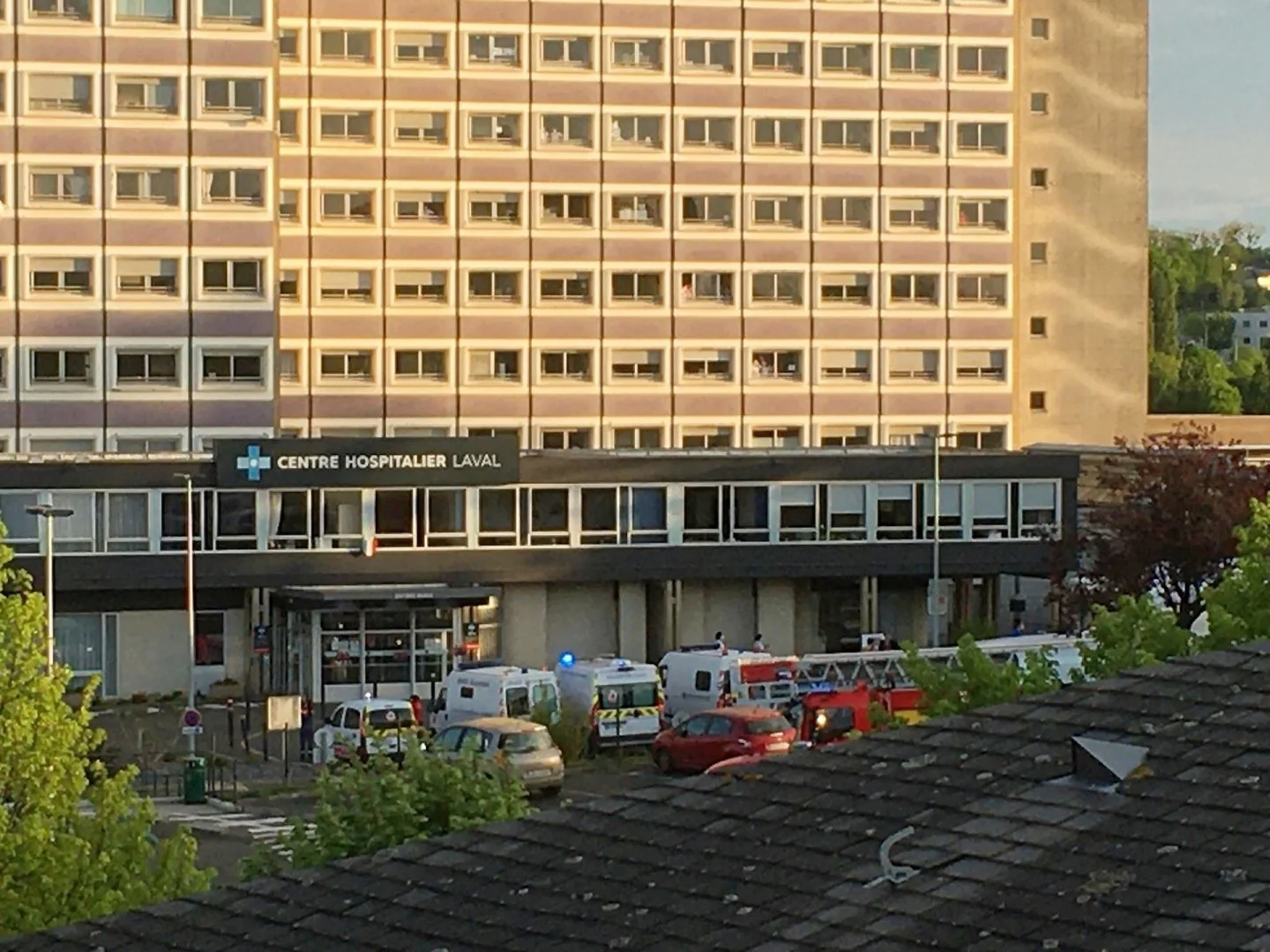 Patrick-R.-Hommage-des-ambulanciers-Laval_1.jpg