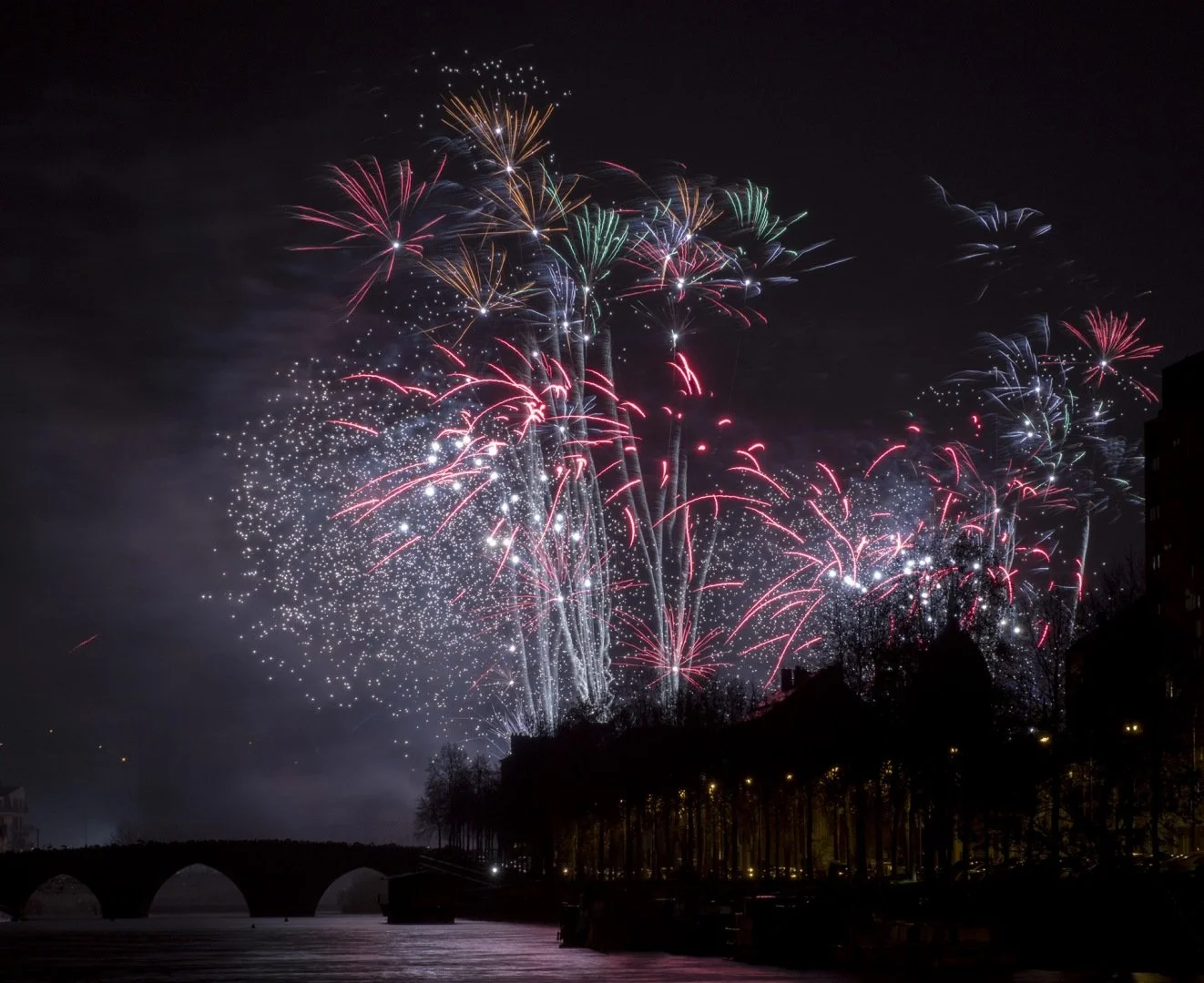 Lumières-sur-la-ville-.jpg