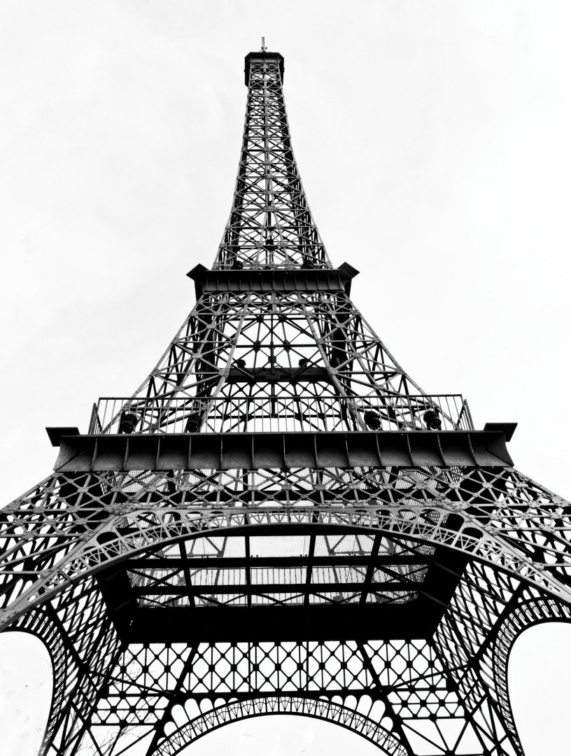 Replique-la-Tour-Eiffel.jpg