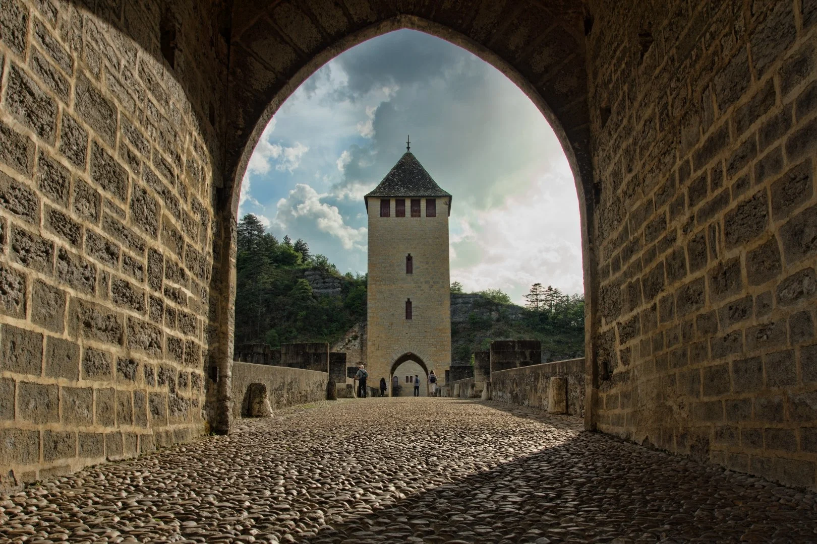 Cahors-pont-Valentré.jpg
