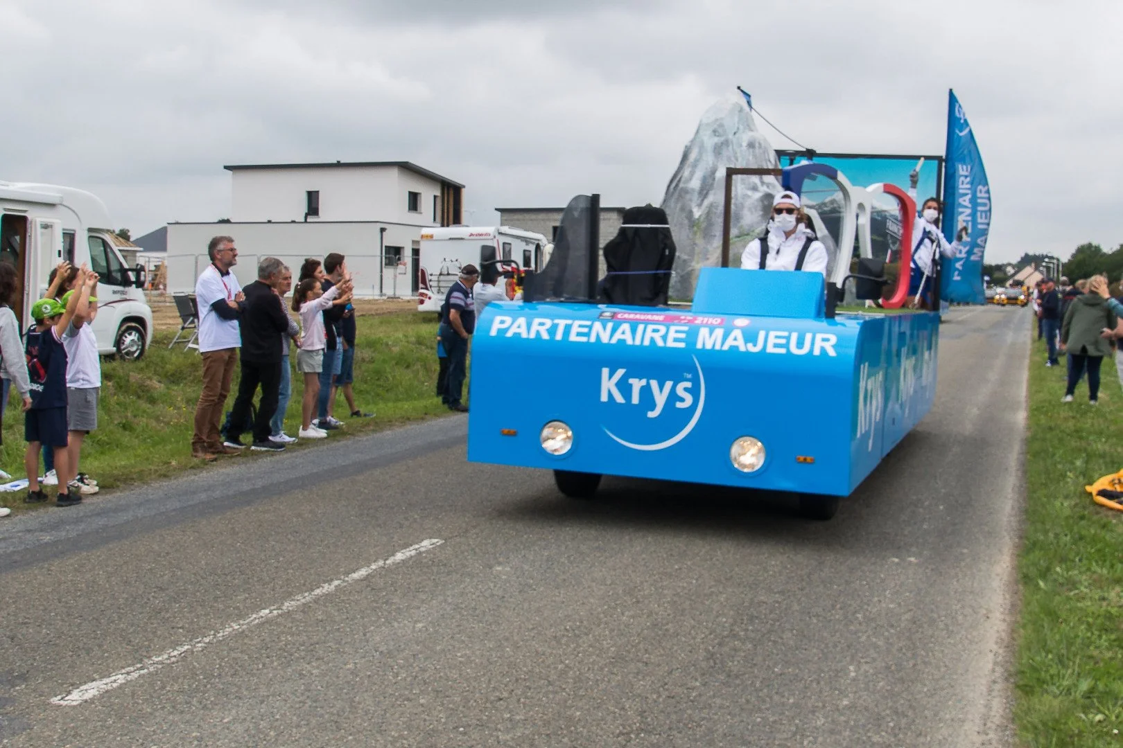 TDF2021-caravane_051.jpg