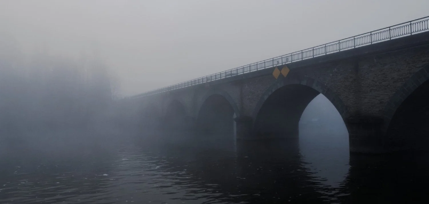 42-Un-pont-vers-la-brume-.jpg
