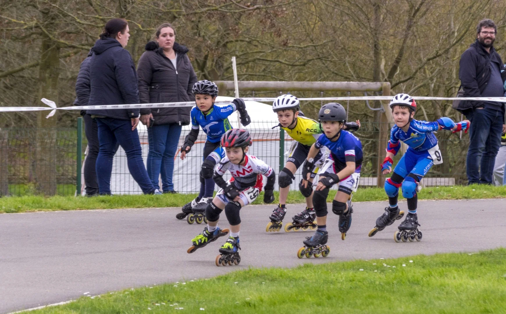 Regards-de-jeunes-rollers.jpg