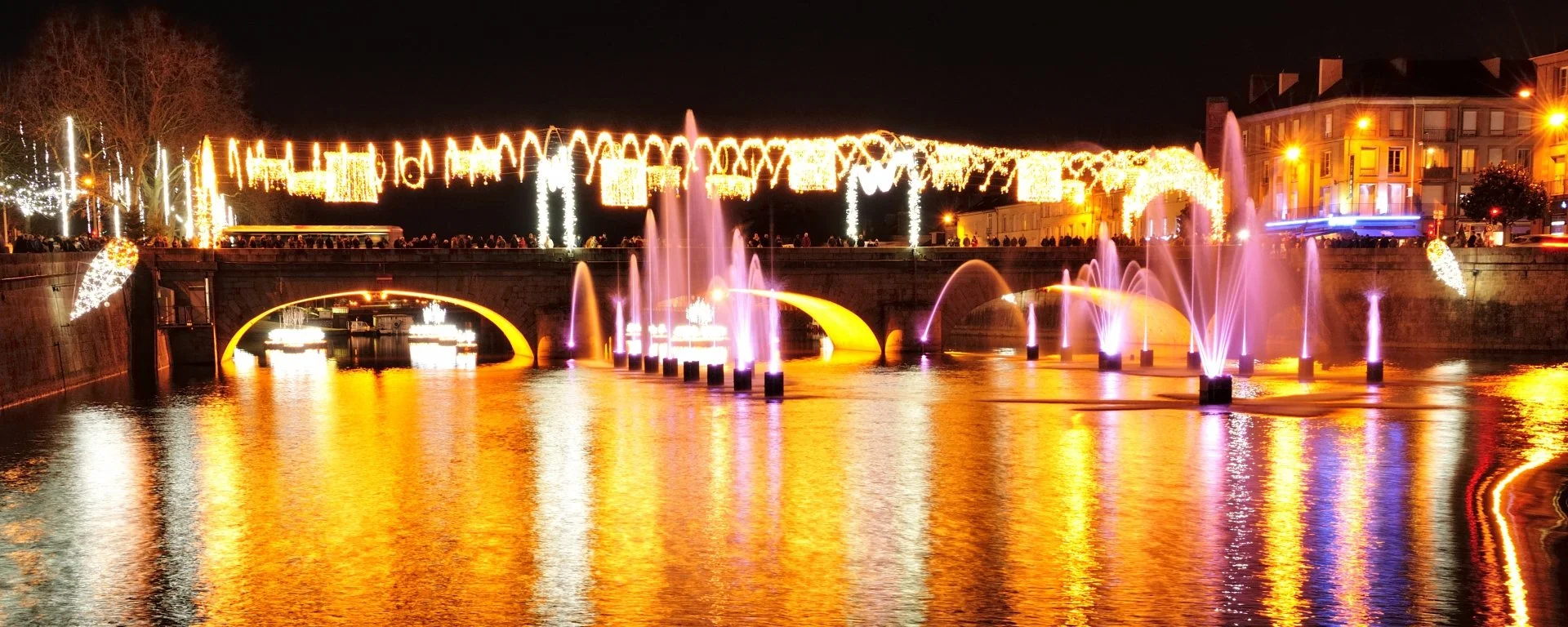 Lumières-de-Noël.jpg