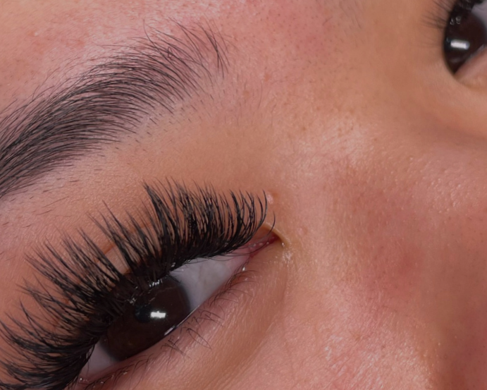 Eyelash extensions at Beauty and the Med Spa.