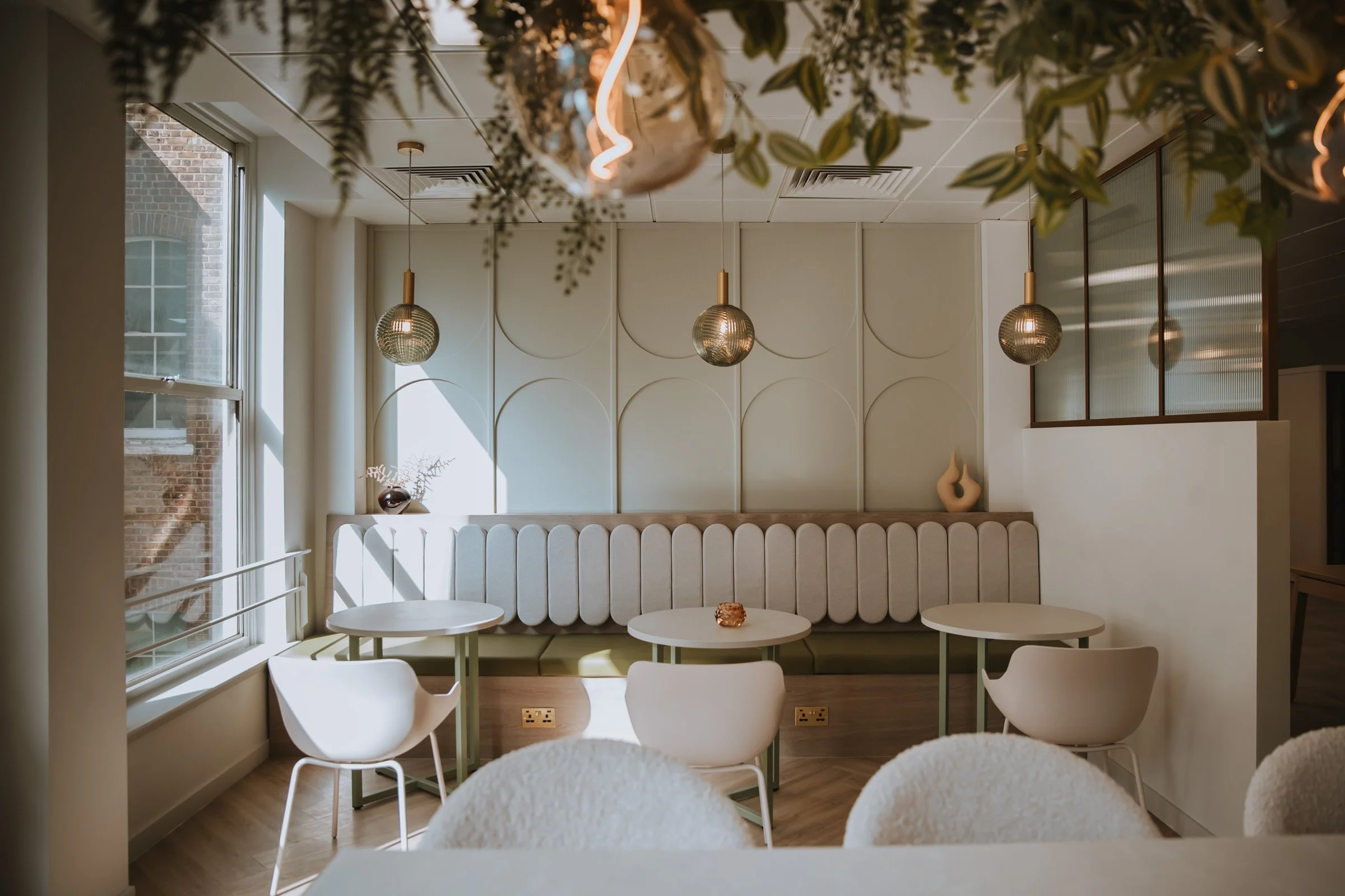 frame-and-form-london-College Hill_office-fitout-27.jpg