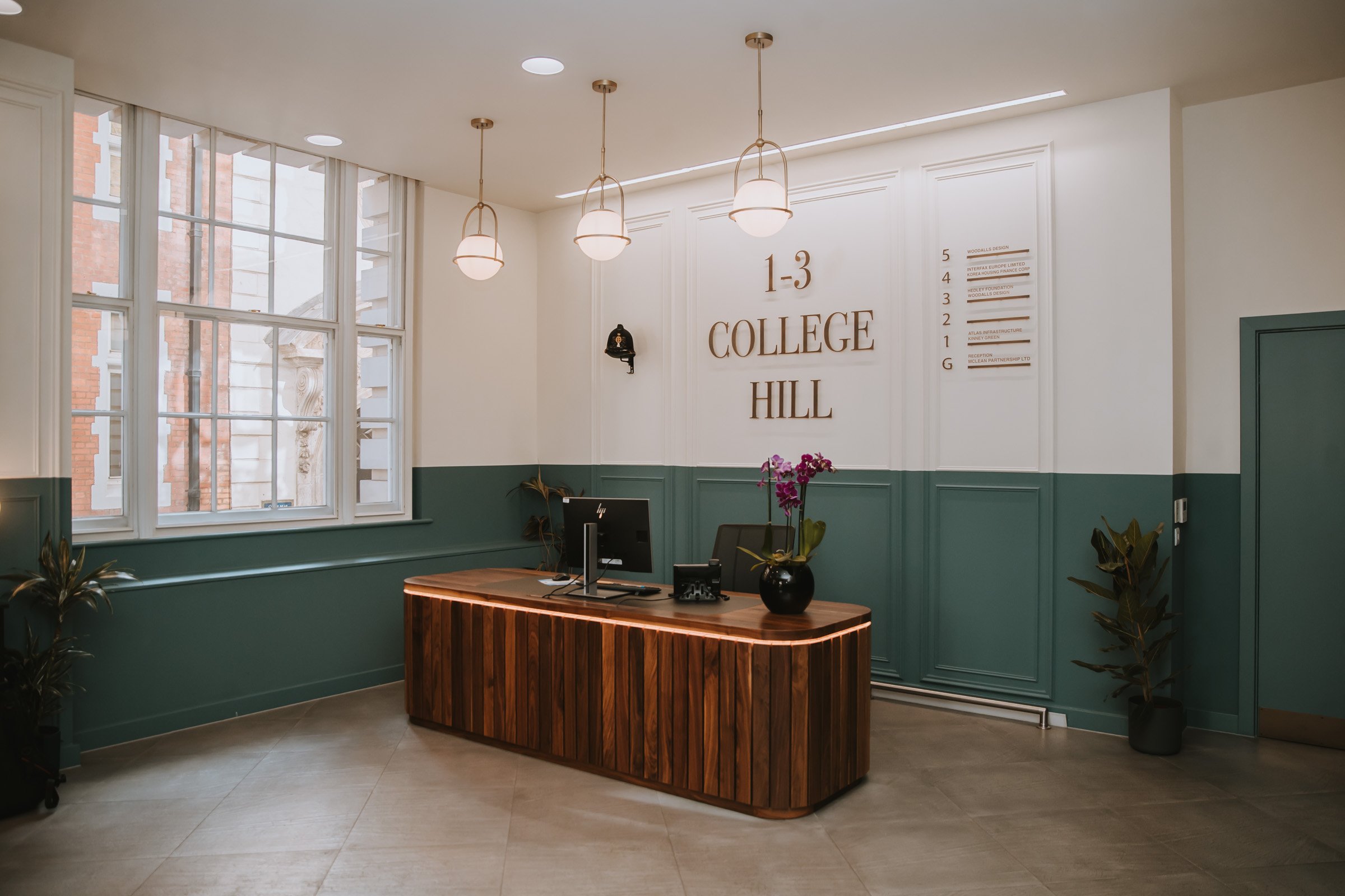 frame-and-form-london-College Hill_office-fitout-5.jpg