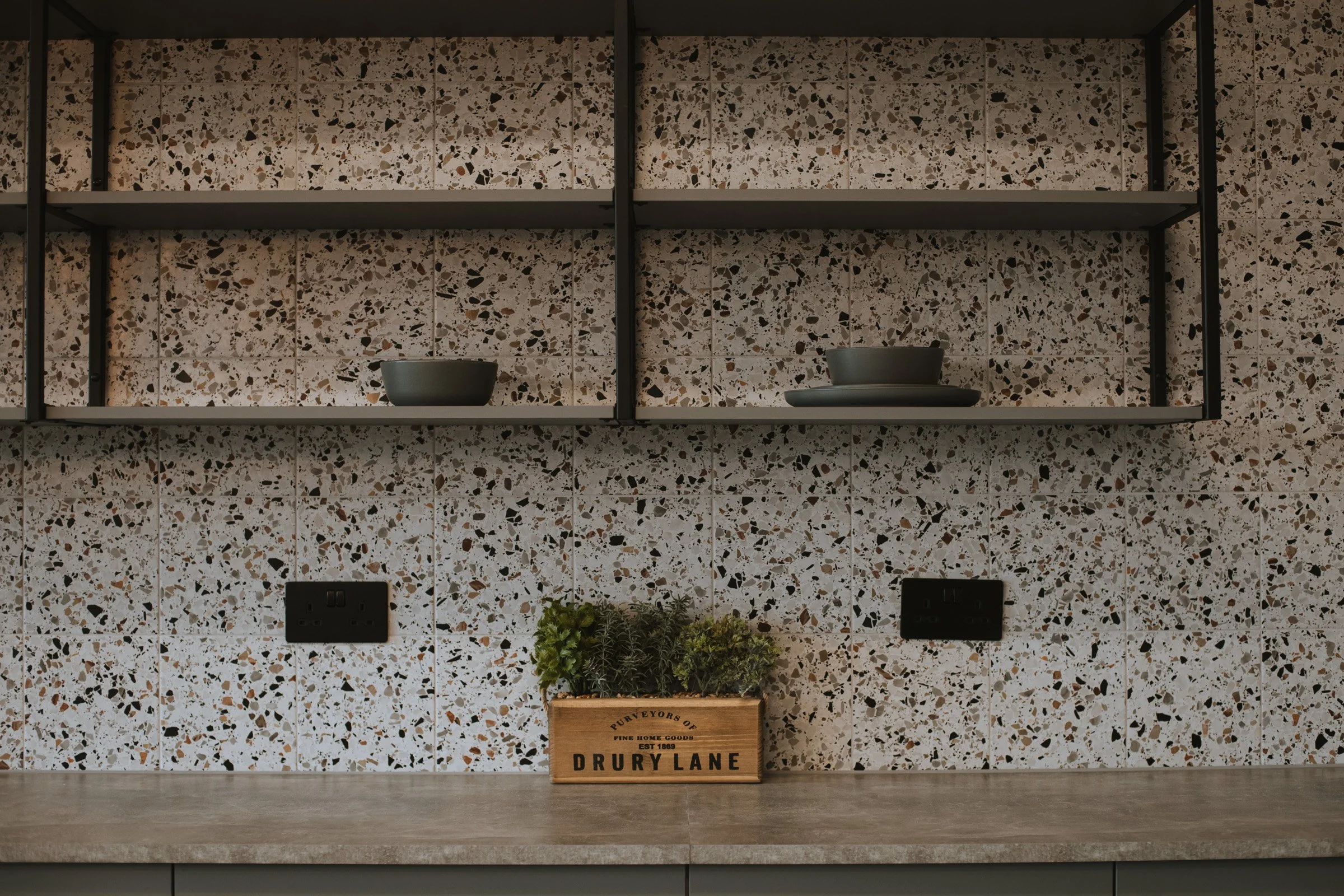 frame-and-form-london-Churchill House_office-fitout-21.jpg