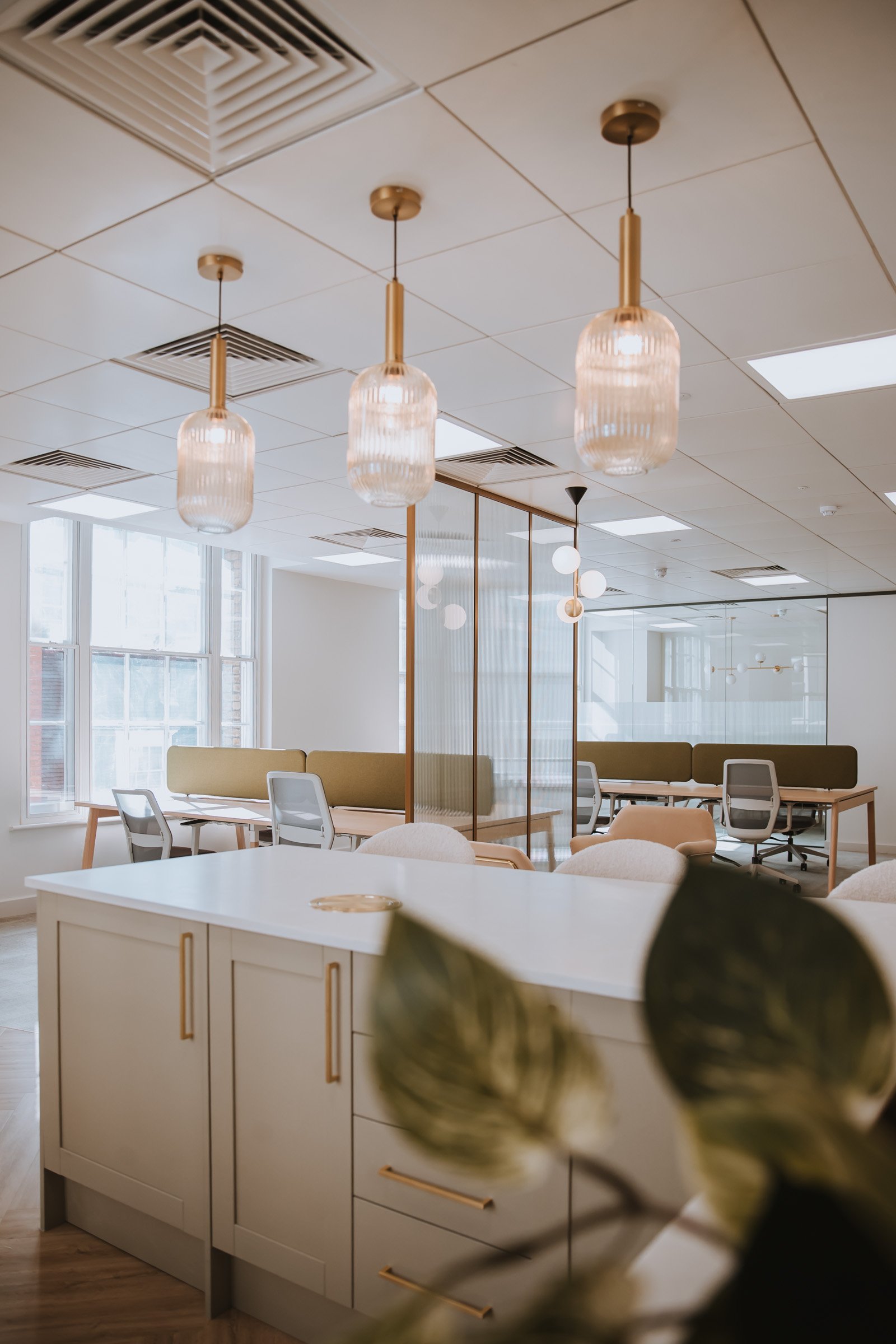 frame-and-form-london-College Hill_office-fitout-19.jpg