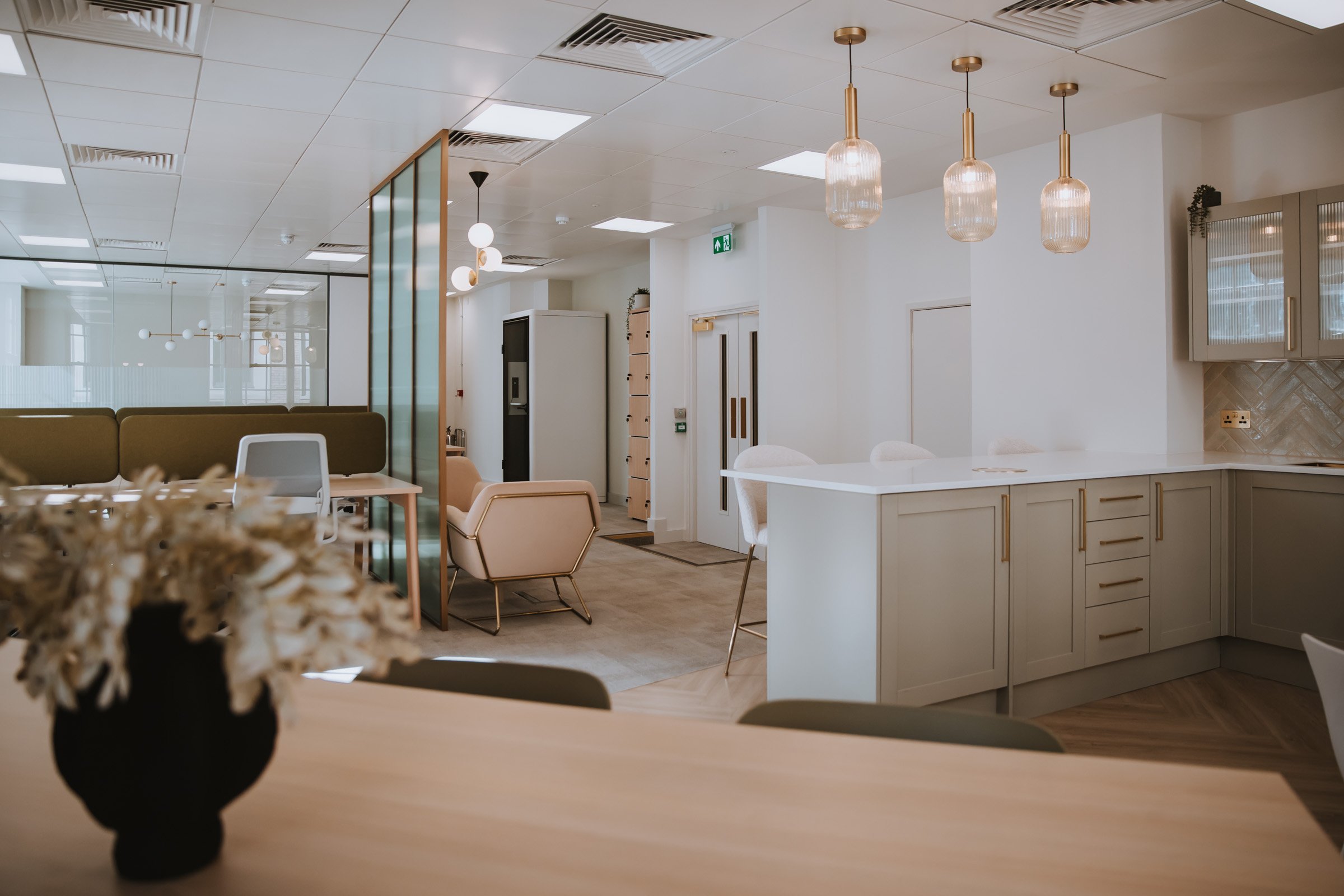 frame-and-form-london-College Hill_office-fitout-21.jpg
