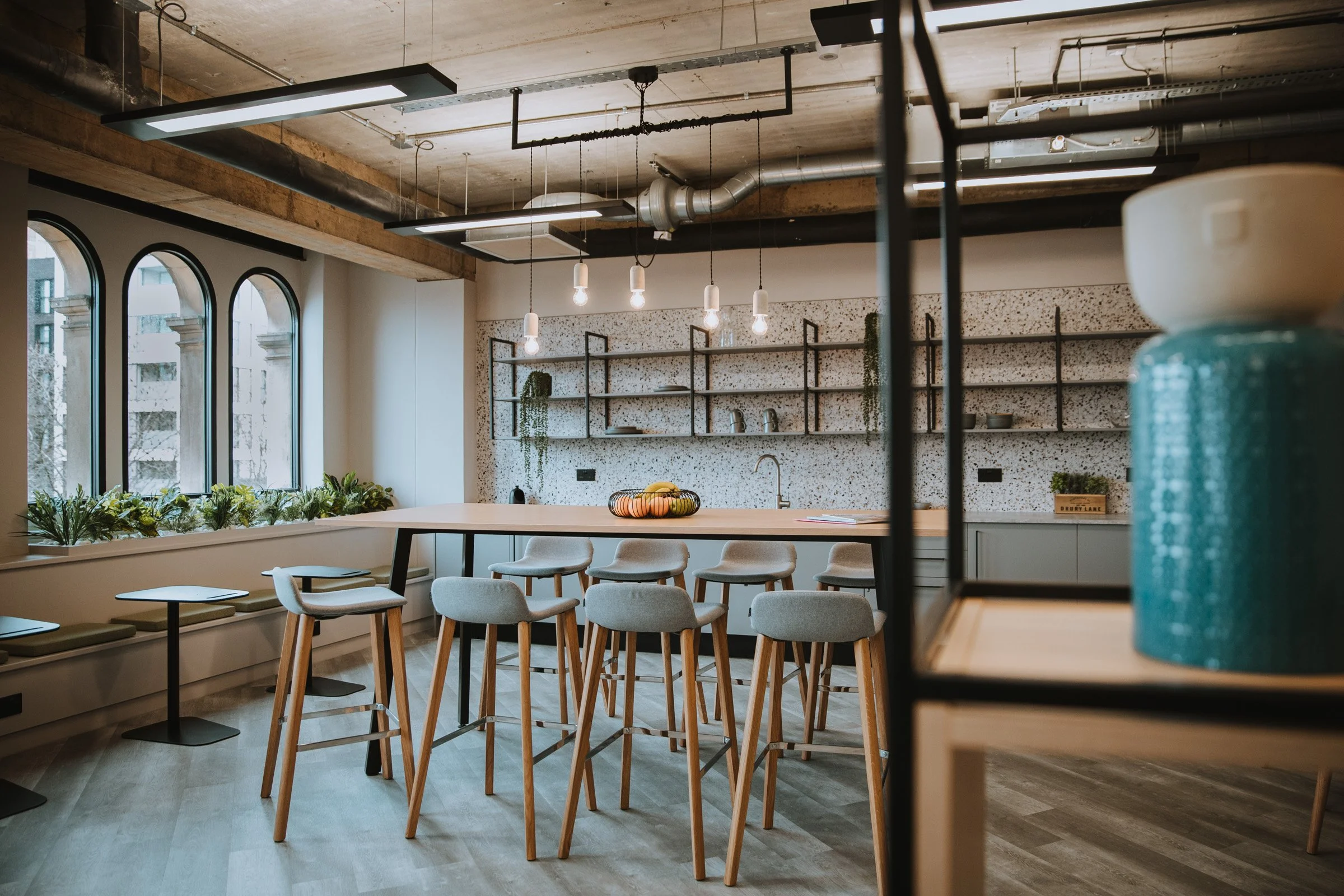 frame-and-form-london-Churchill House_office-fitout-1.jpg
