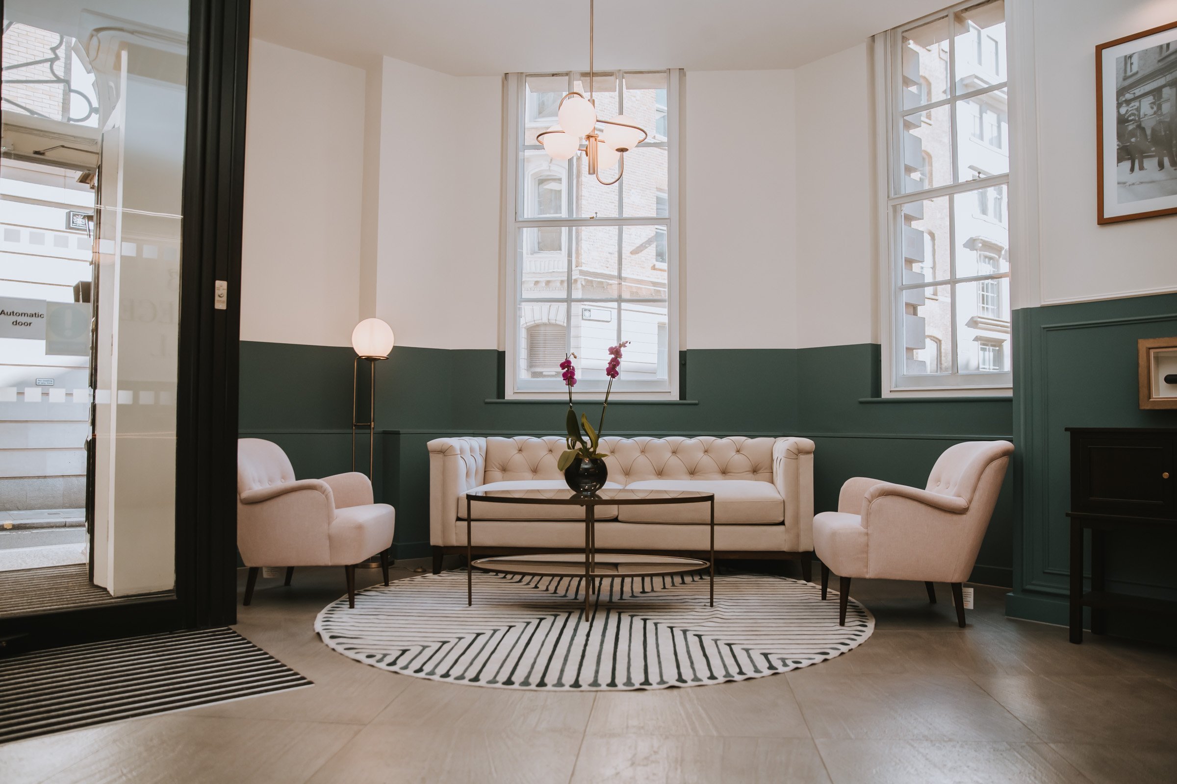 frame-and-form-london-College Hill_office-fitout-3.jpg