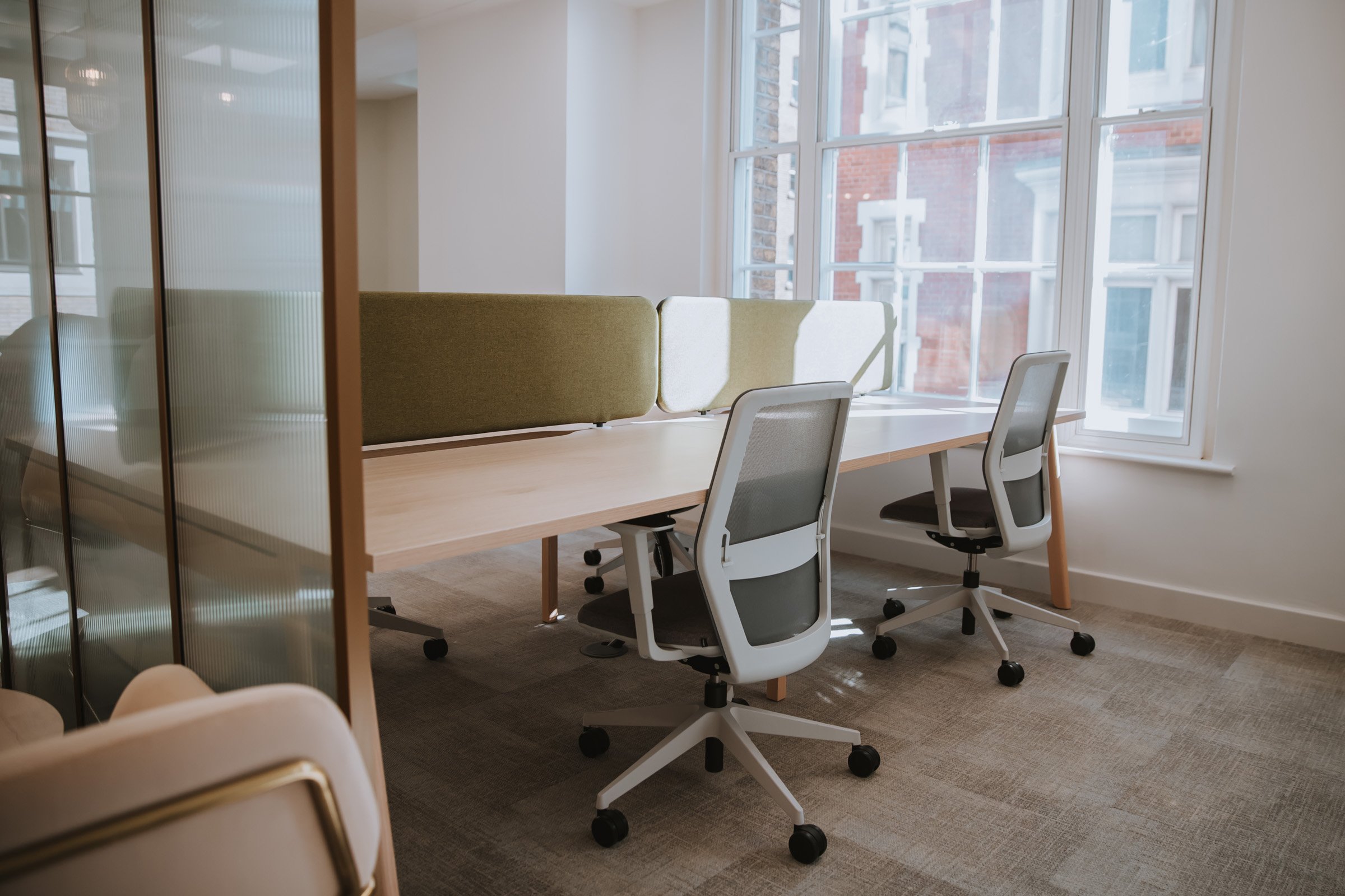 frame-and-form-london-College Hill_office-fitout-13.jpg