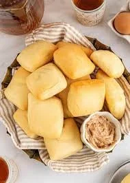 Better than Roadhouse Dinner rolls and Cinnamon Honey Butter
