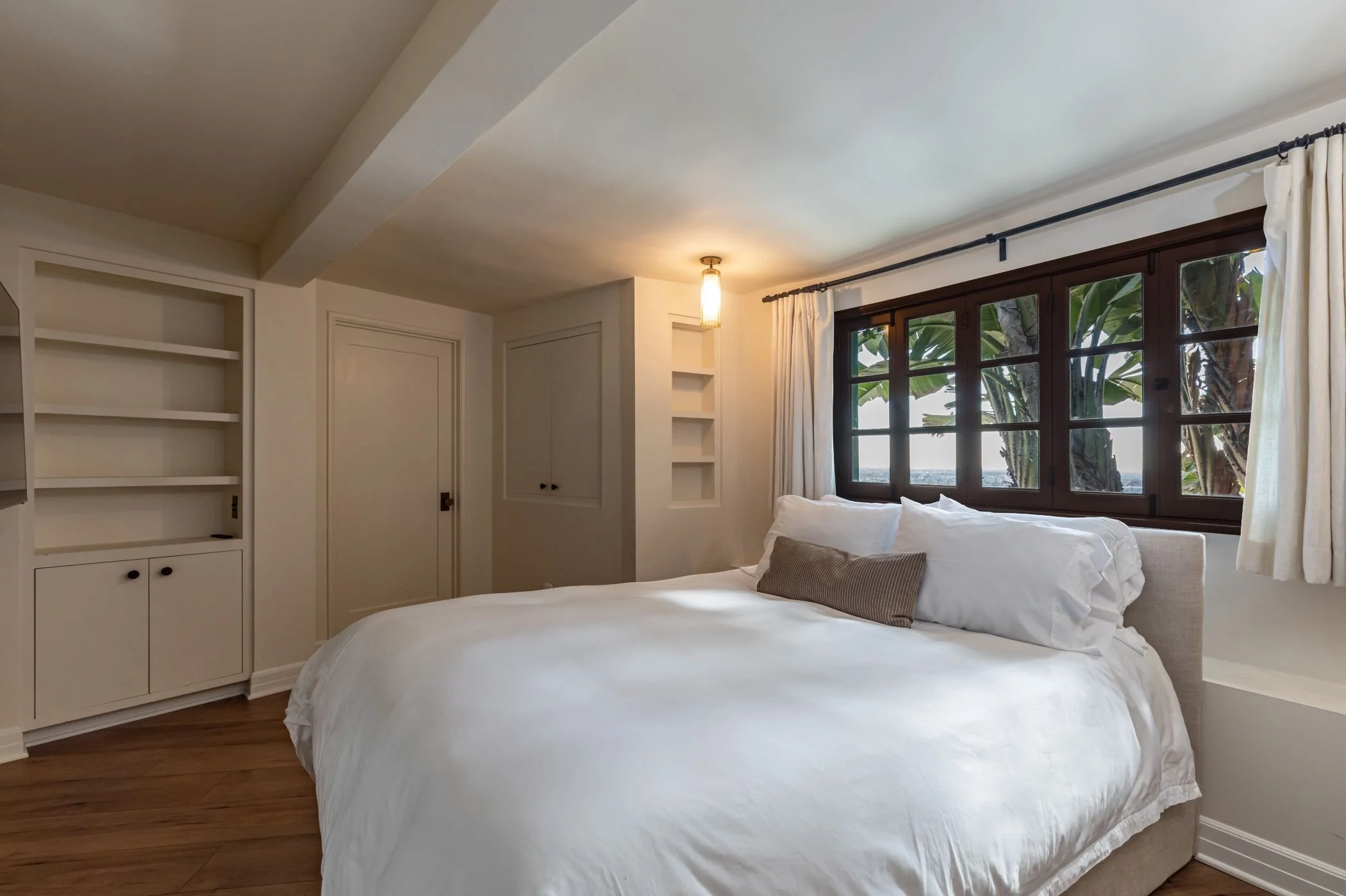 028 8440HaroldWay087-ps.jpg