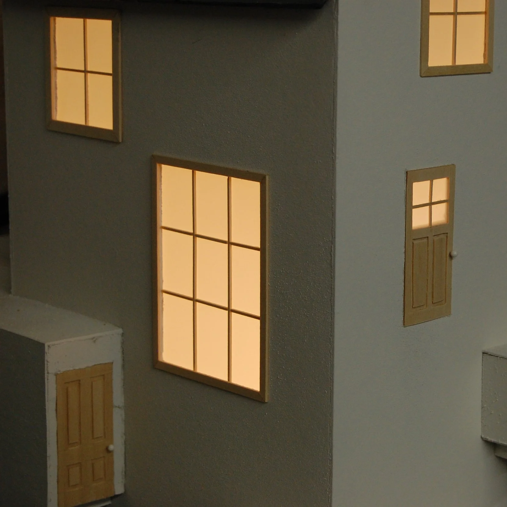 the house defends itself