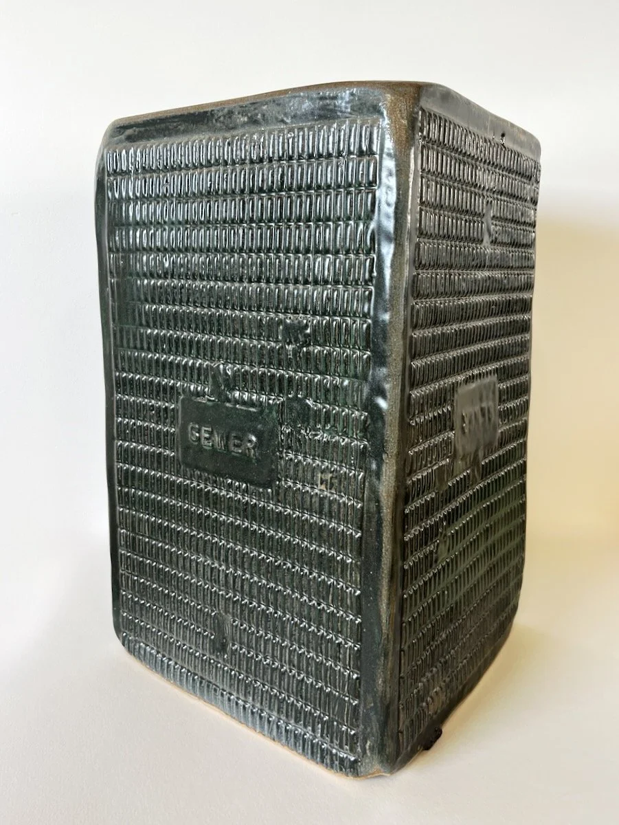 jenny-james-ceramics-gallery - 2.jpeg