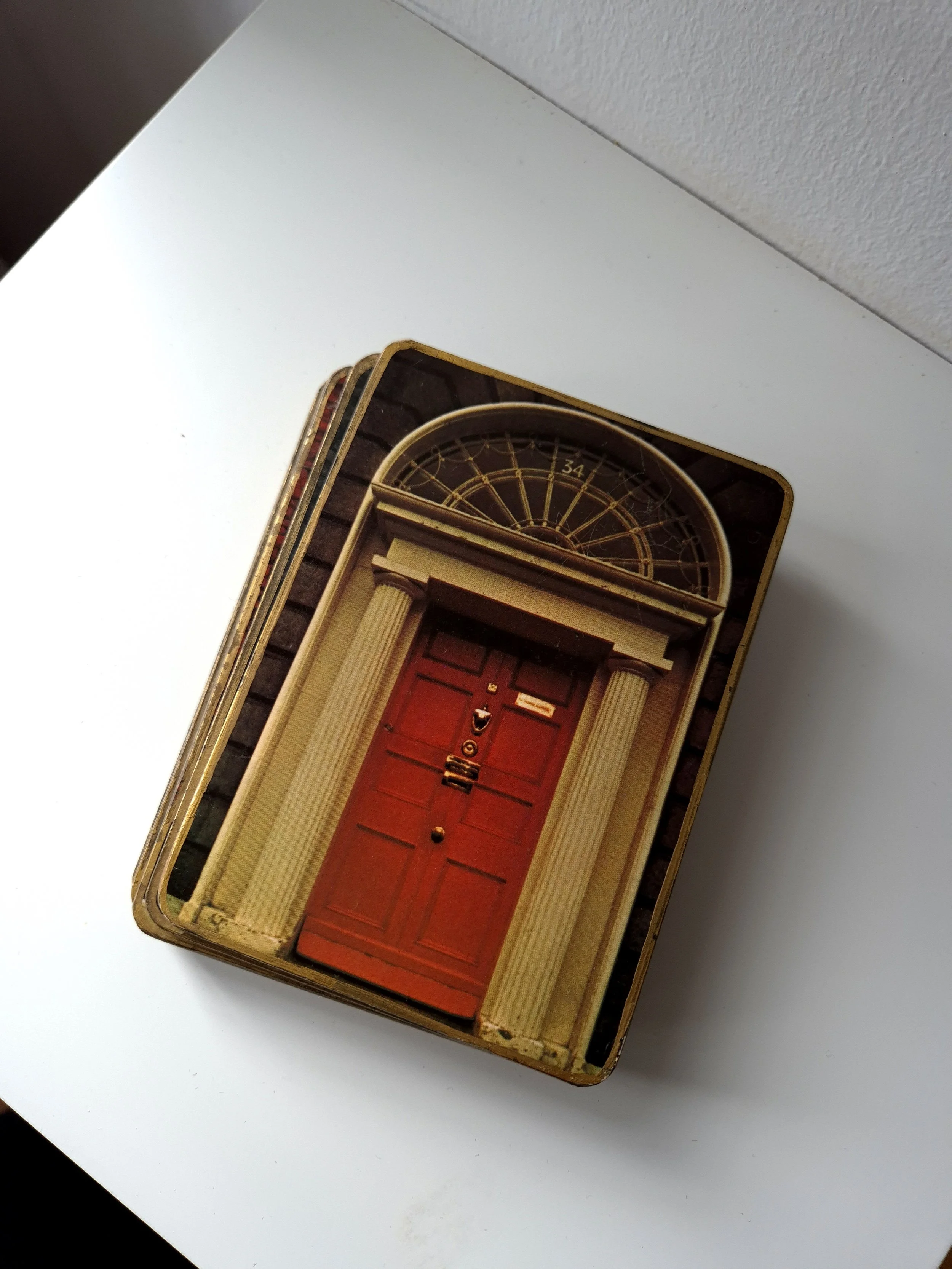 Сет костерів Двері Дубліна